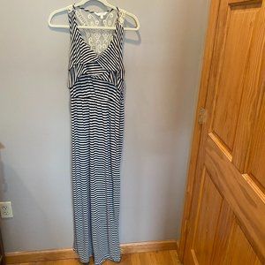 Black and white stripe maxi dress - L